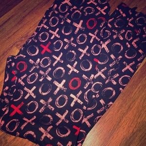 OS lularoe valentine leggings