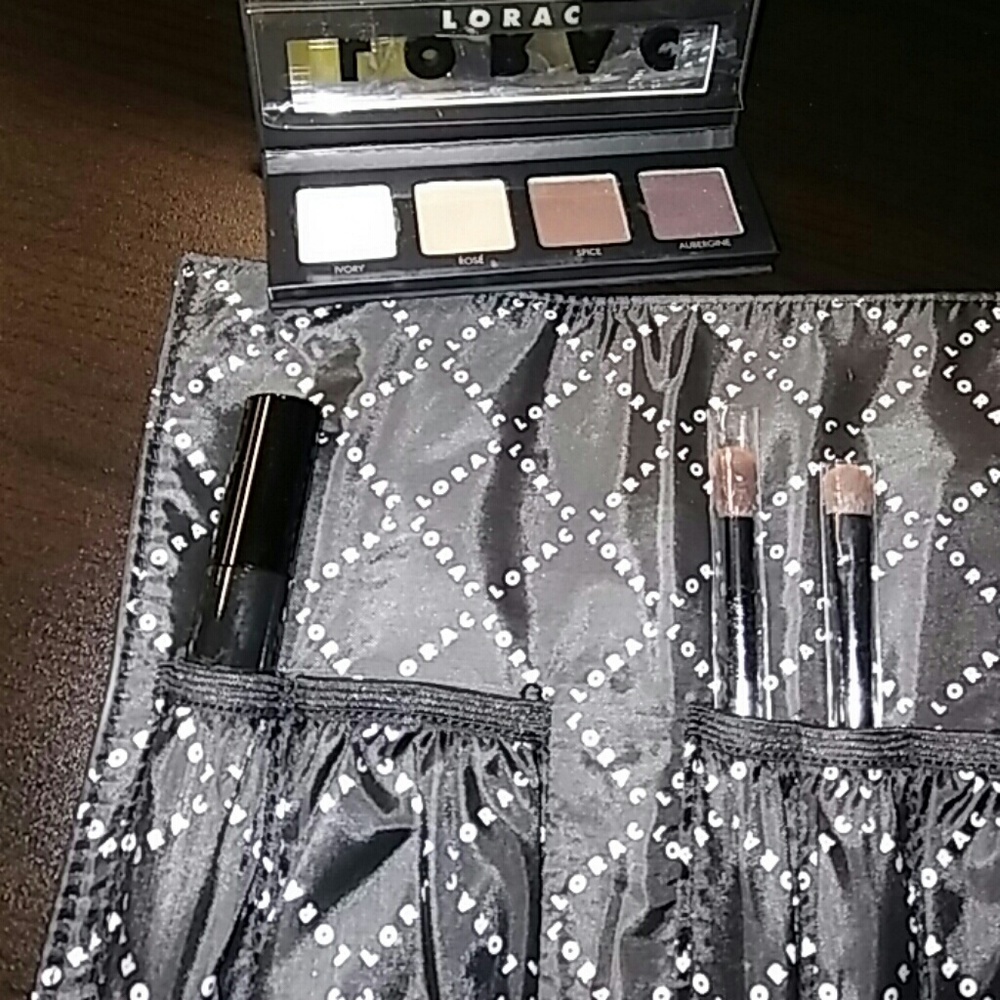 Lorac Pro Kit