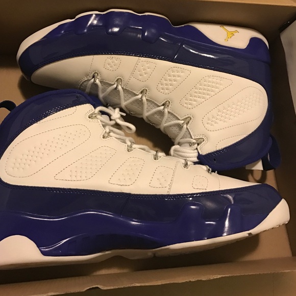 RETRO JORDAN 9's