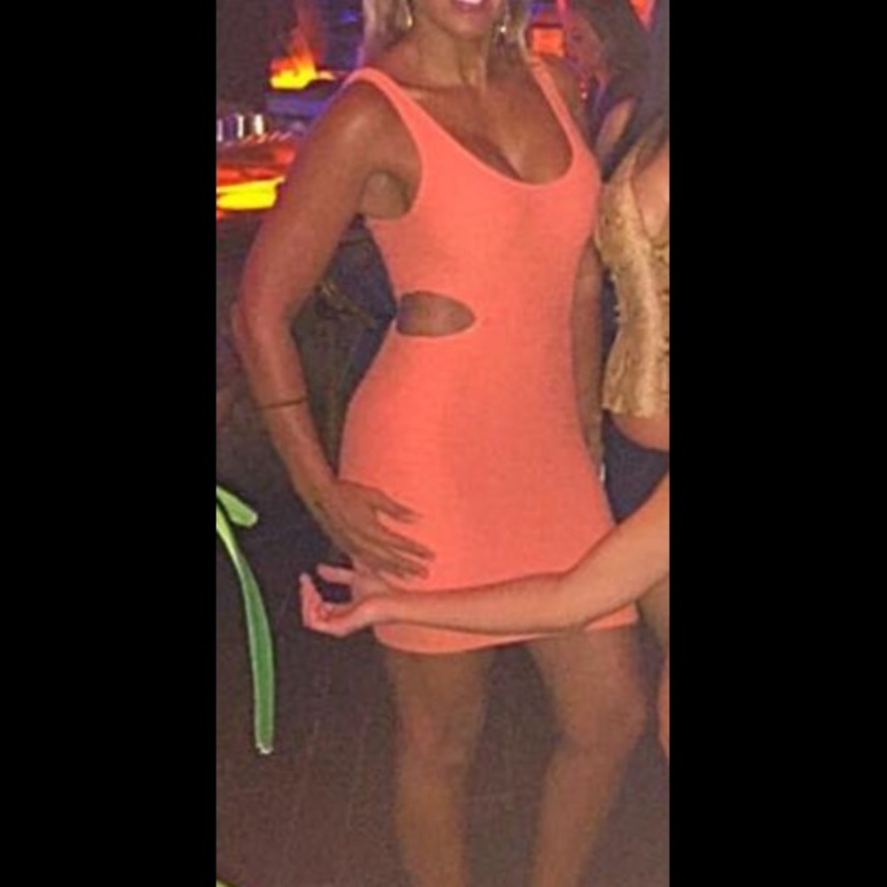 Coral/Peach medium Bebe dress.