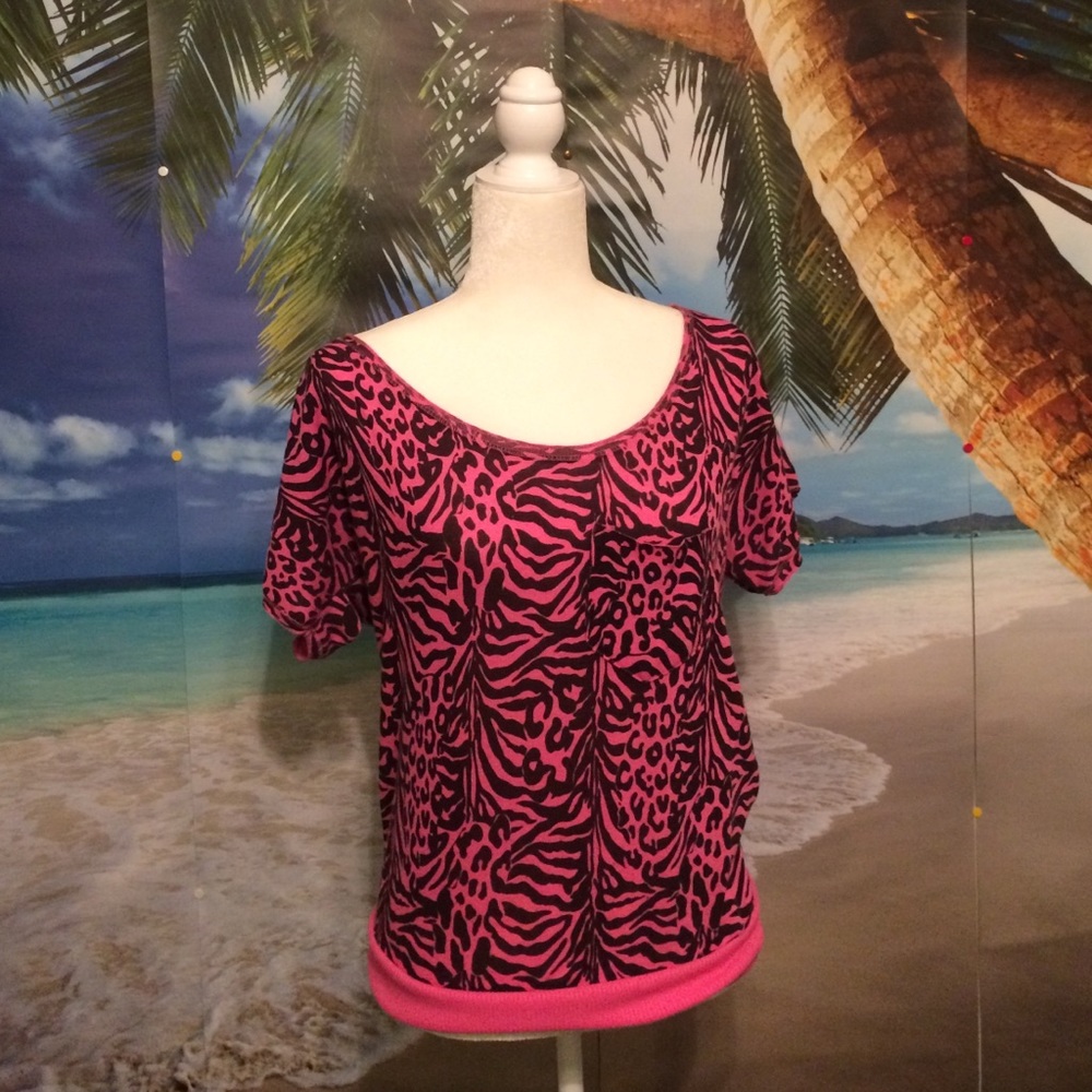 Top, short sleeve clothes