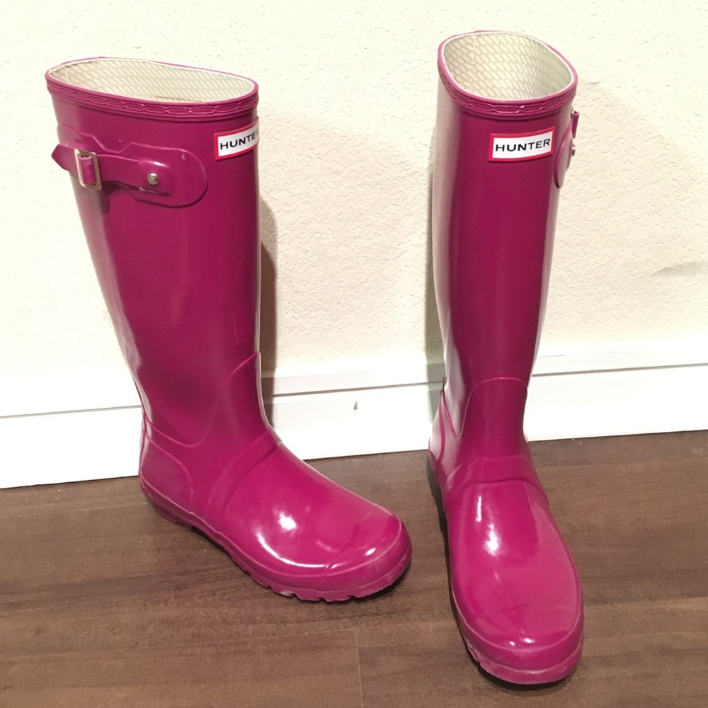 Hunter Tall original gloss rain boots size 7