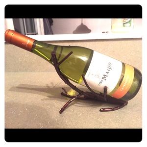 Tabletop Wine Holder