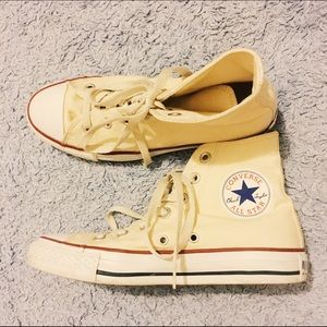 ✨Converse High Tops in Cream
