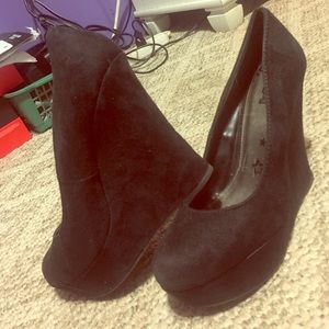 Wedges. mint condition😊💎💕