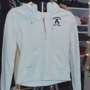 Abercrombie Sweatshirt