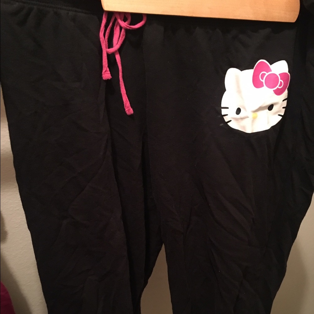 Hello kitty capris