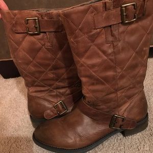 Steve Madden, Brown mid-calf boot