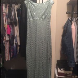 Maxi sequined dress