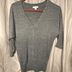 Gray New York and company sweater size small.