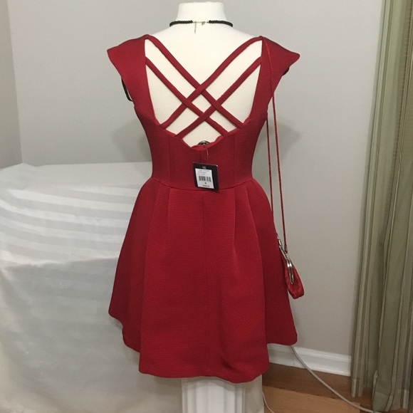 Nanette Lepore Ruby Dress Sz 6 read - Picture 3 of 6