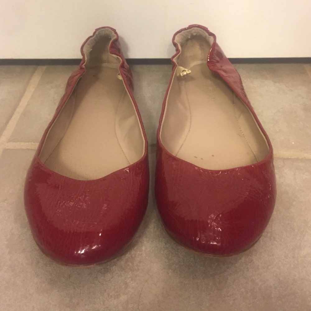 Gorgeous red flats worn only a handful of times!