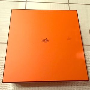Authentic Hermes Box for Jypsiere 28