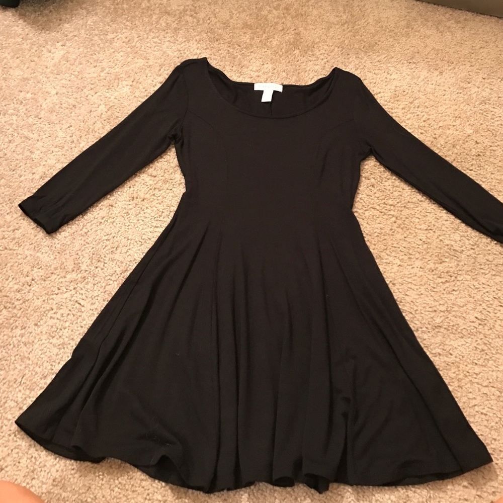 BLACK DRESS