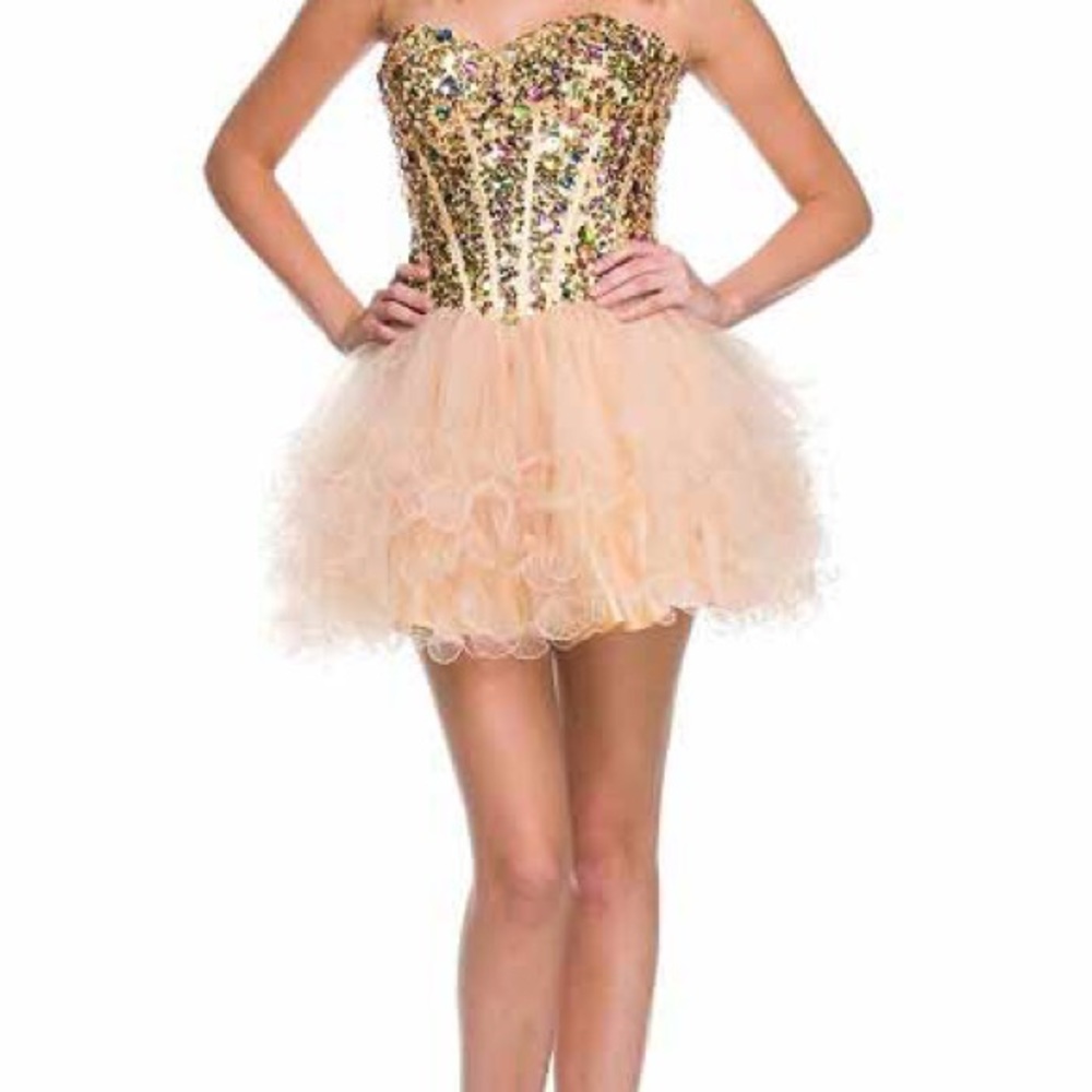 Bedazzled Prom dress ✨