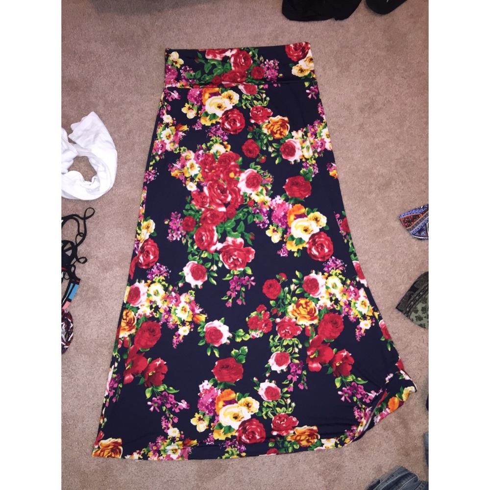 XL maxi skirt
