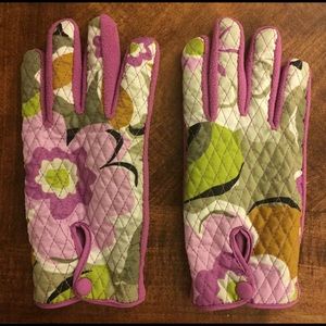 Vera Bradley gloves and scarf set