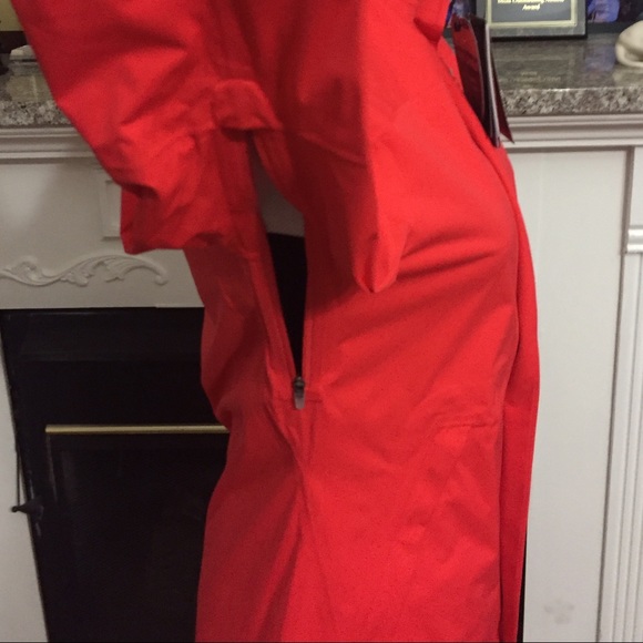 ❌💎SOLD💎❌ Nike shield jacket - Picture 4 of 4