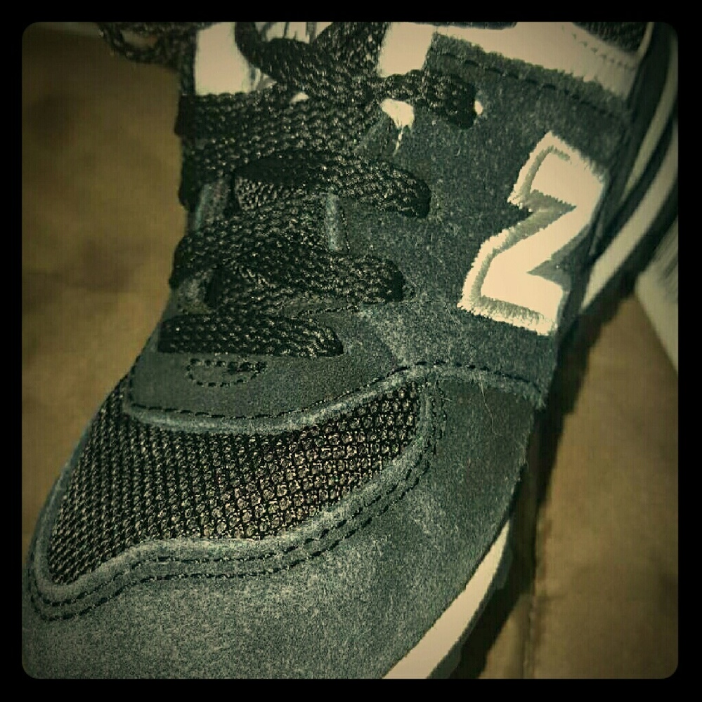 Toddler's NB sneakers