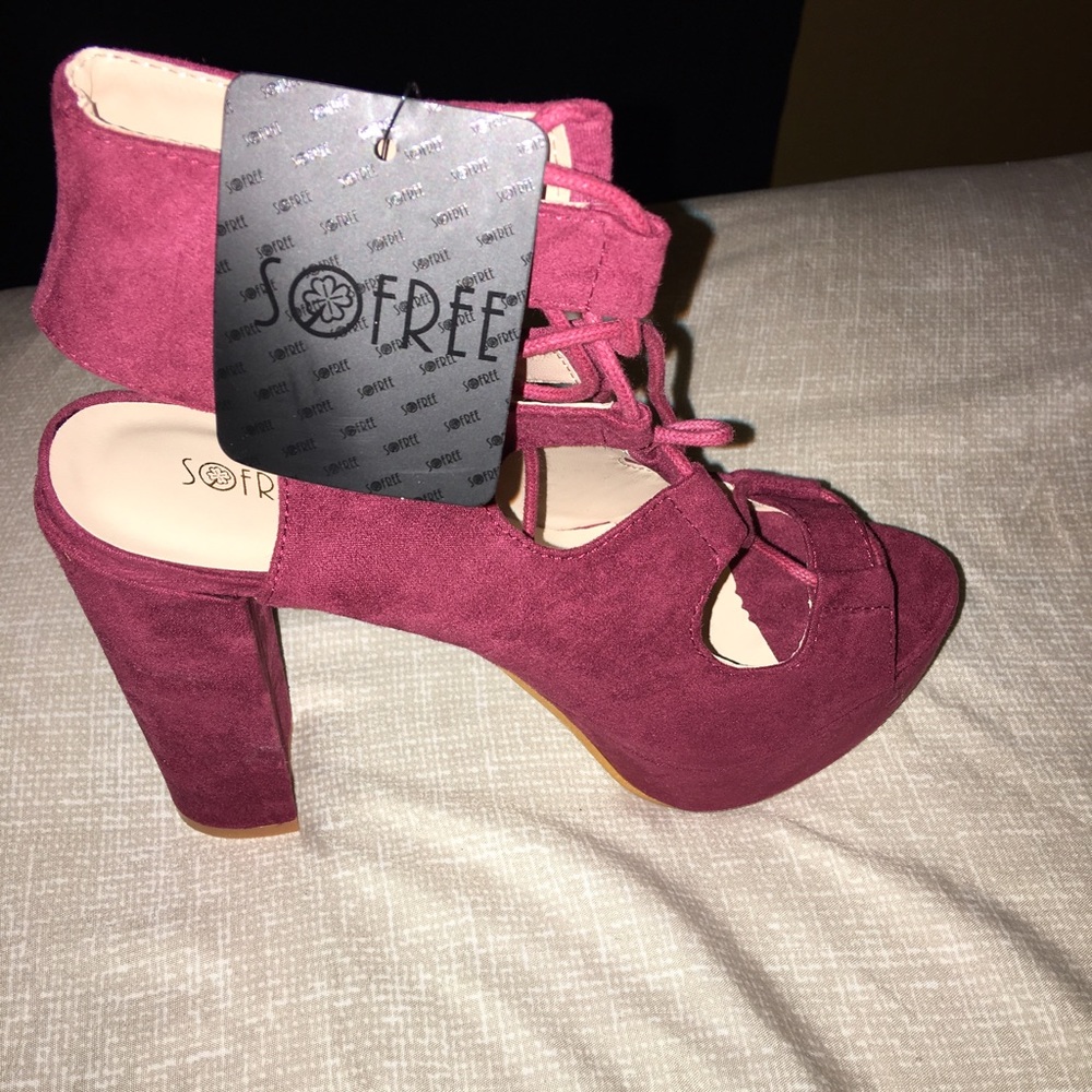 Lace up chunky heels
