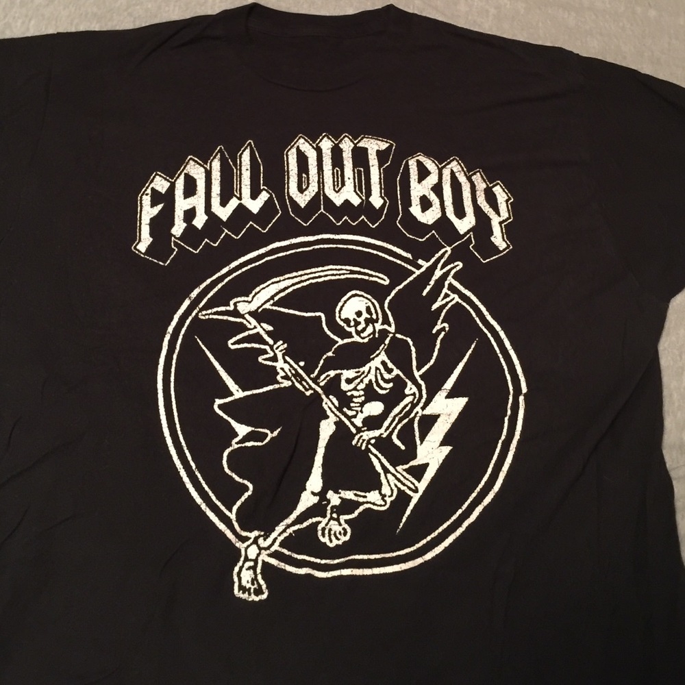Men's T shirt