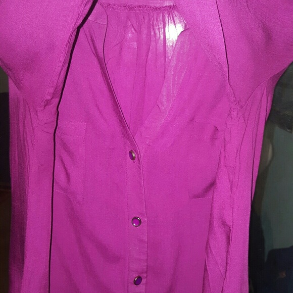 Spring Blouse - Picture 3 of 4