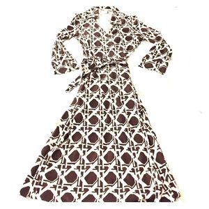 DVF wrap dress vintage label sz 6 brown geo print