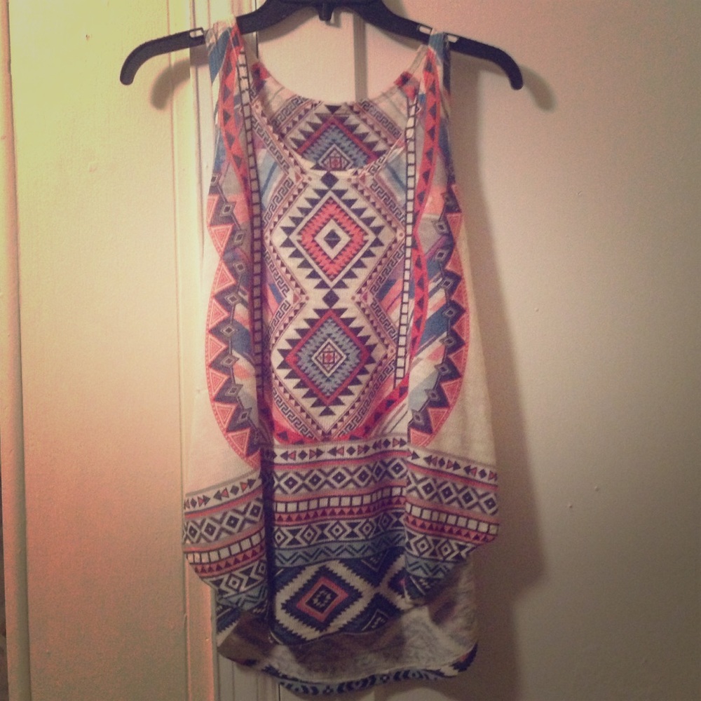 Aztec Print Flow Tank 🌞🌞