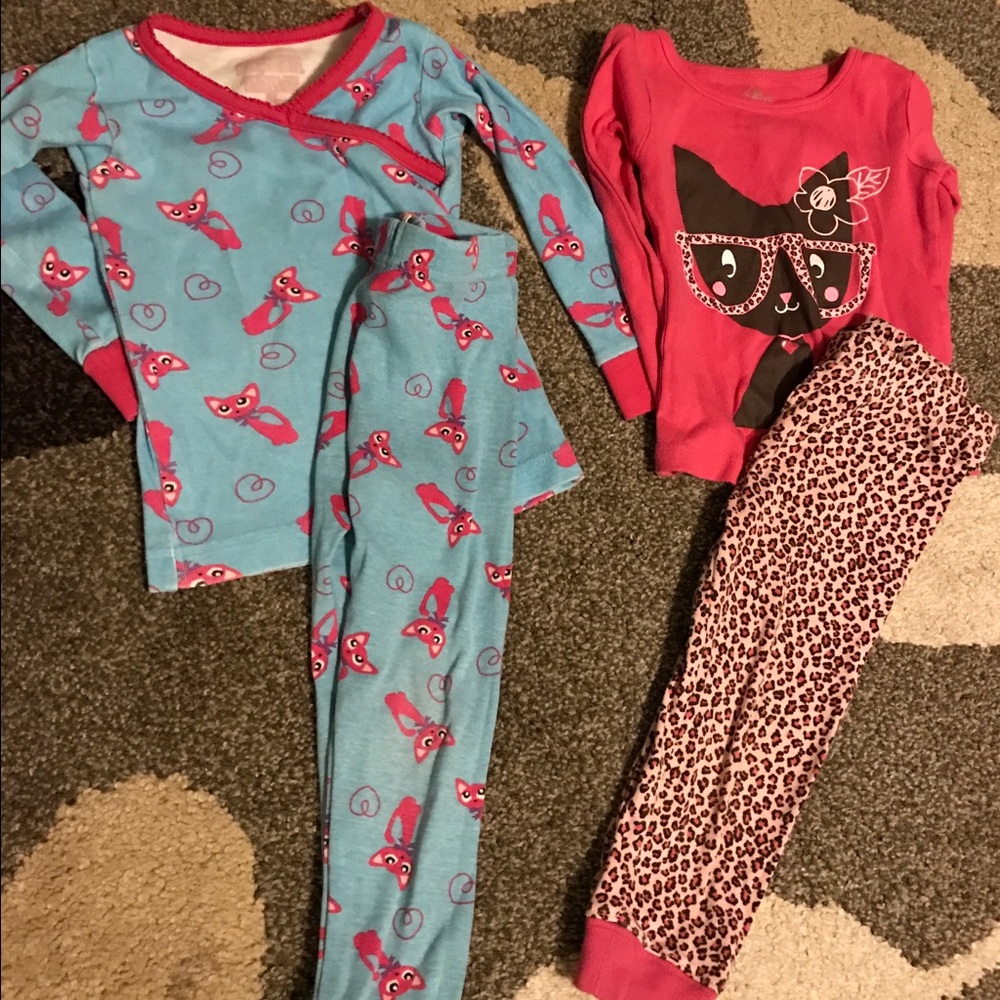 Adorable pjs sets--3T--😸💕