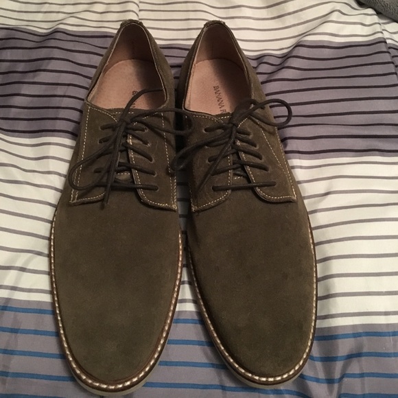 Banana Republic Other - Banana Republic Olive Green Suede Shoes