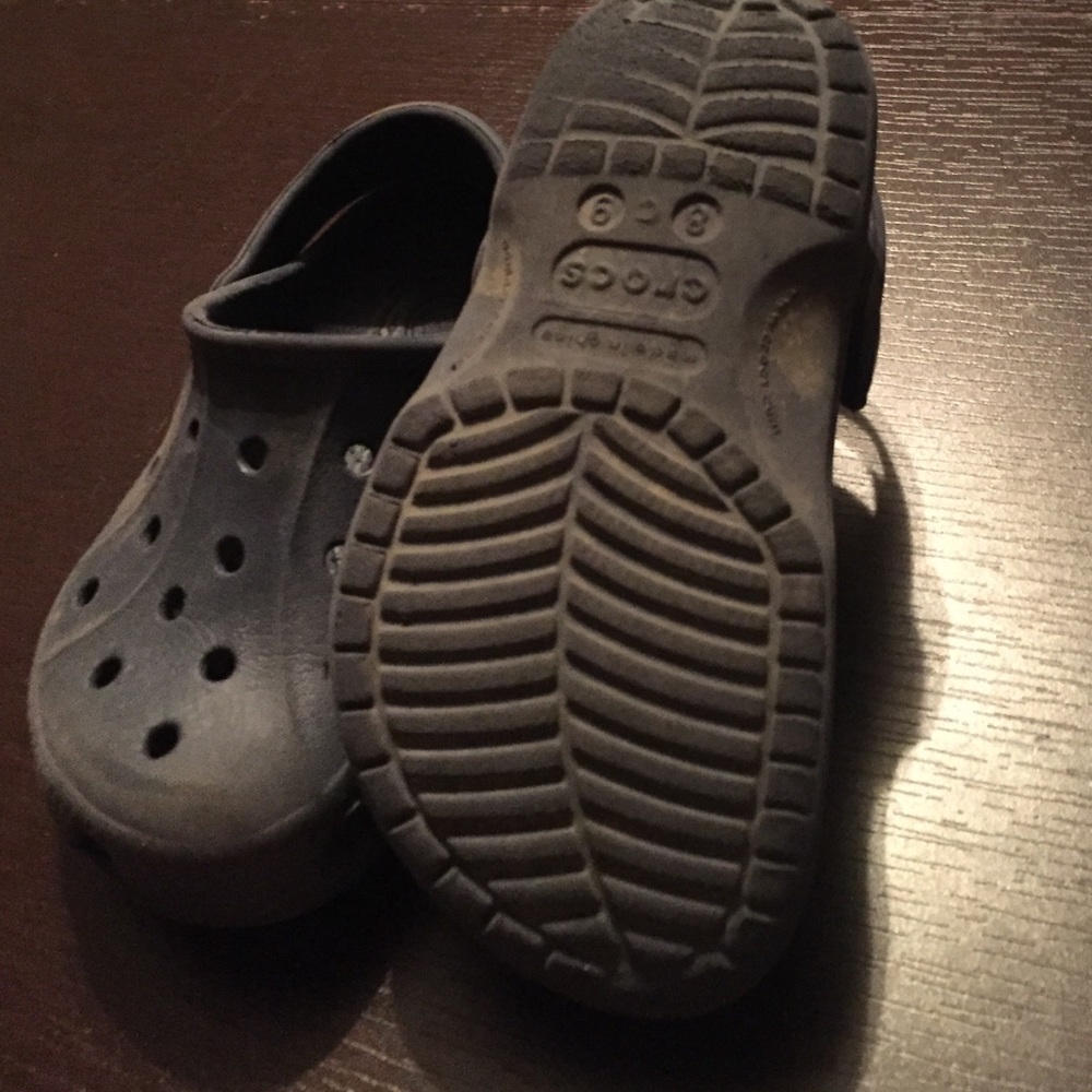 Crocs - Picture 2 of 2