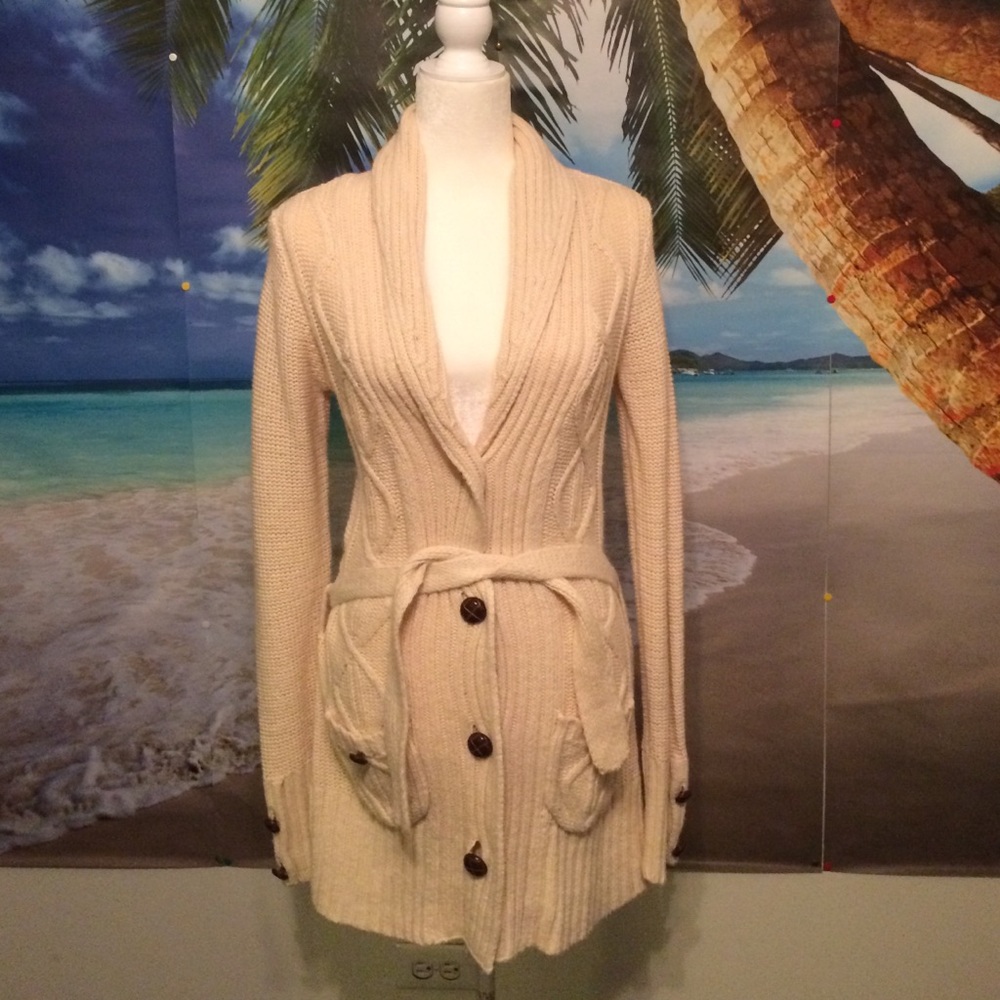 Sweater, beige, cream color, long sleeve LG