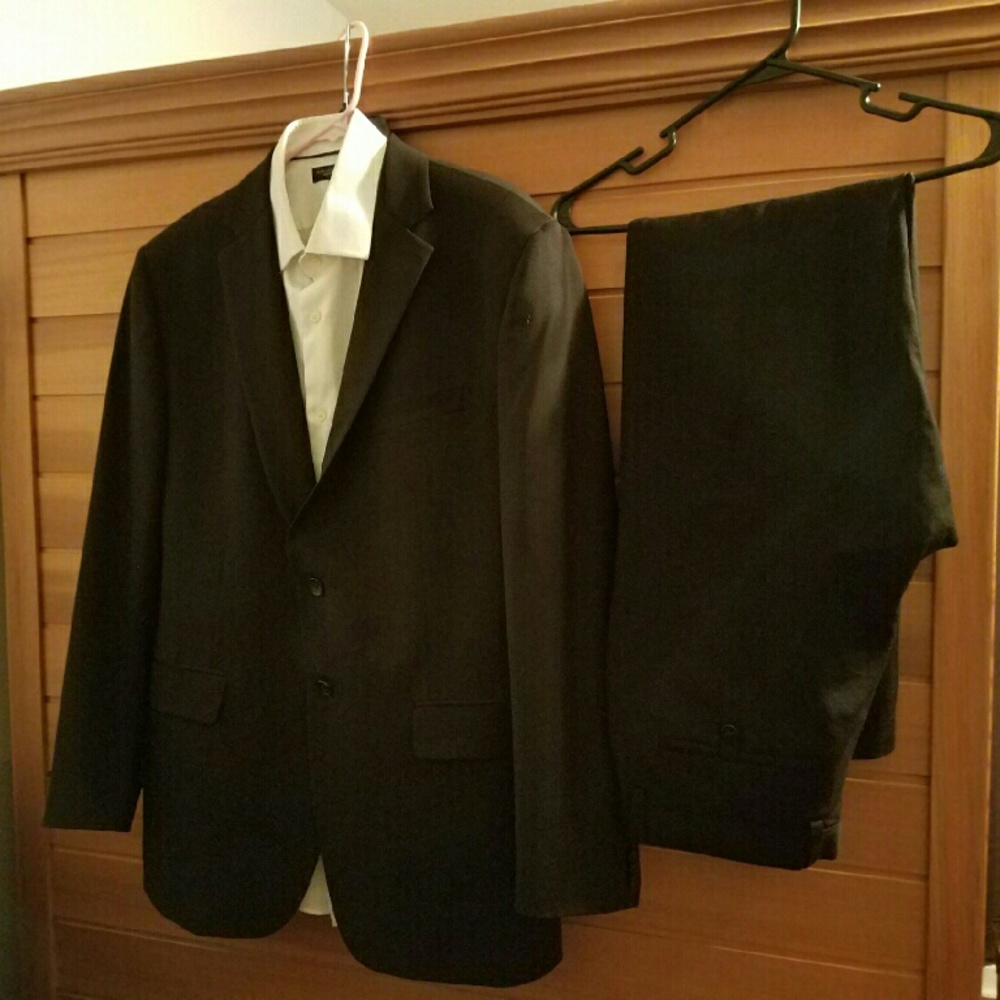 Banana Republic suit jacket, pants, and shirt