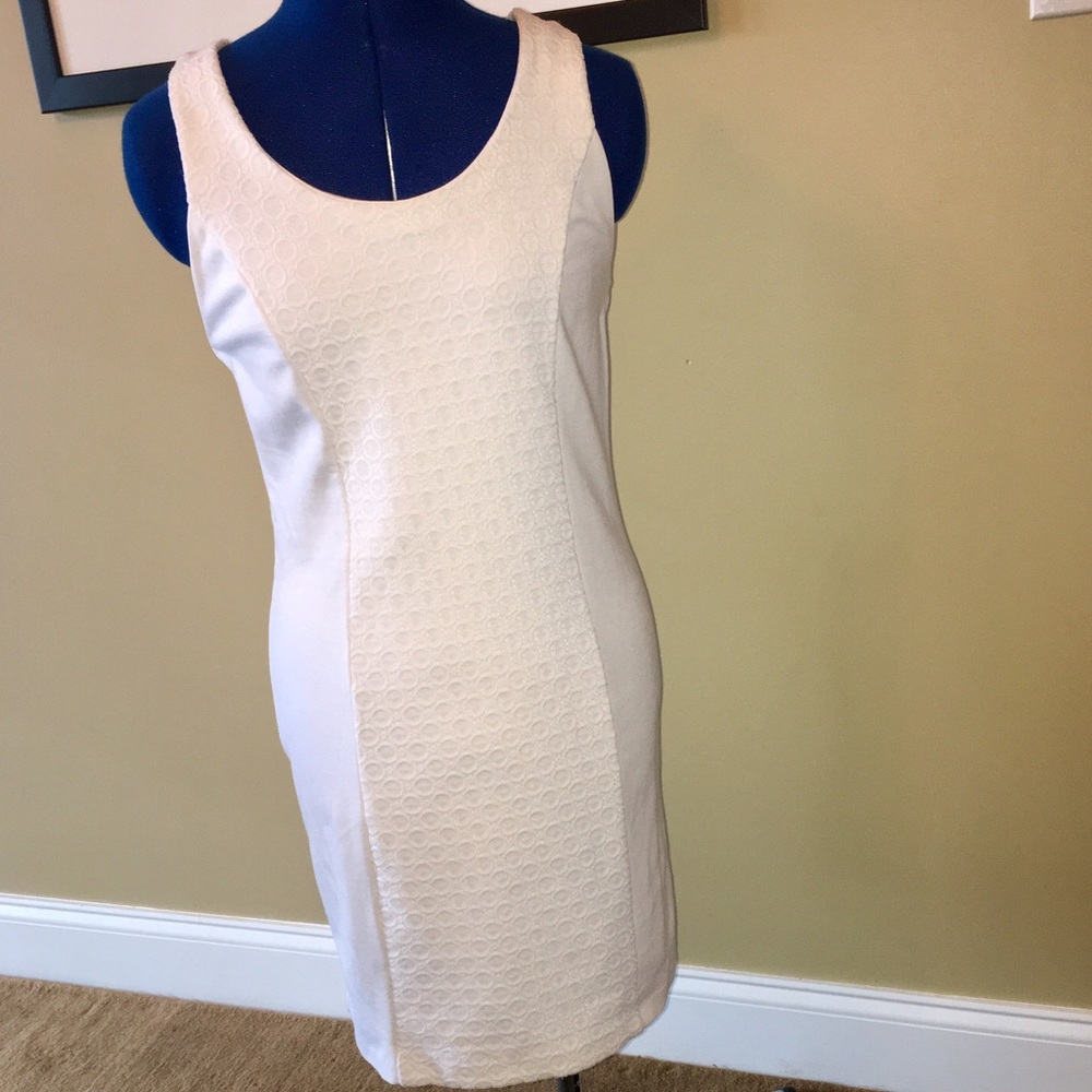 Beautiful White KENSIE Dress 👗