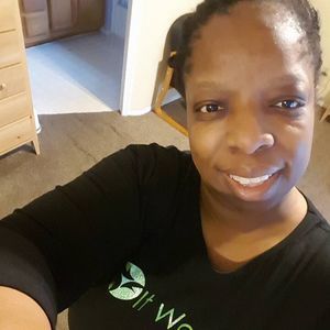 Meet your Posher, Tonya