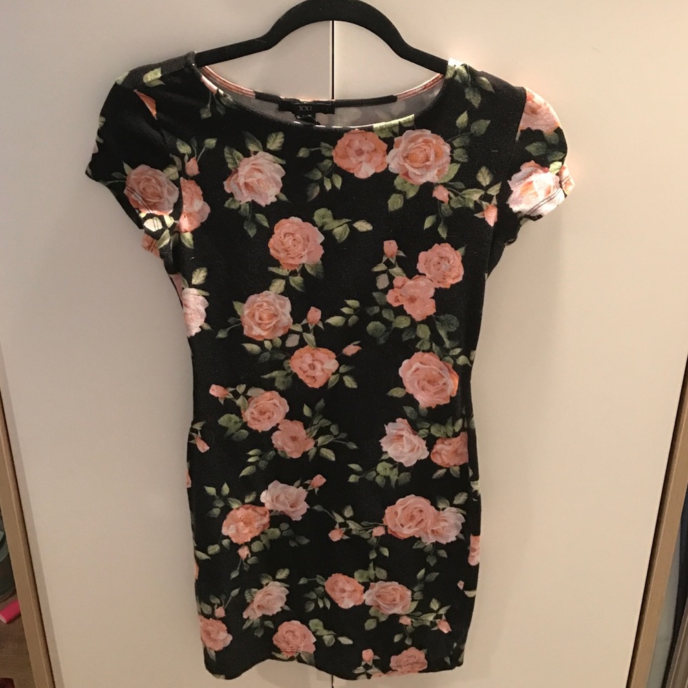 Floral bodycon dress