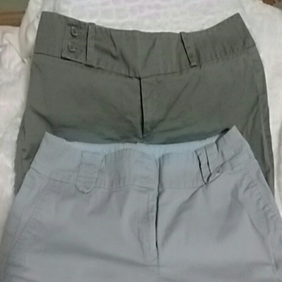 Bundle of khaki slacks - Picture 2 of 3