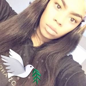 Meet your Posher, Jazmin