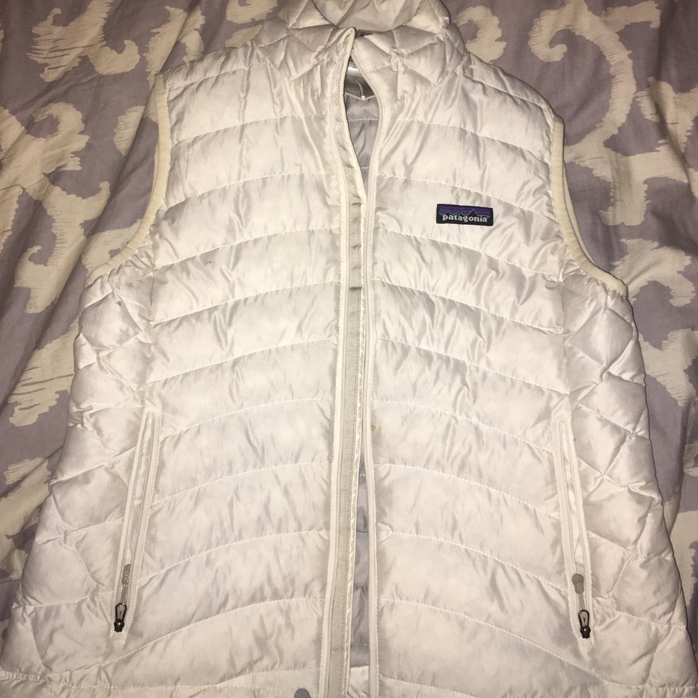 Patagonia White Down Vest