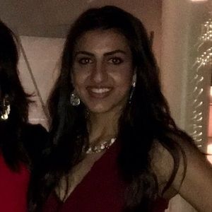 Meet your Posher, Manal