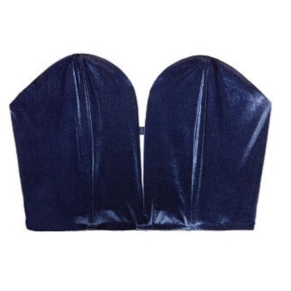 VS Velvet and Lace Cropped Corset! - Picture 6 of 6