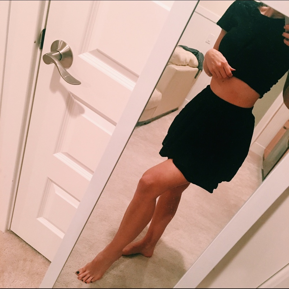 Brandy Melville Skirt black