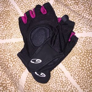 Workout gloves