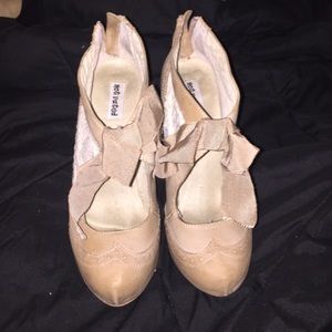 Antique looking ankle booties