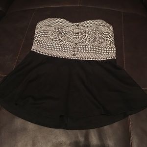 Studio Y Strapless Top