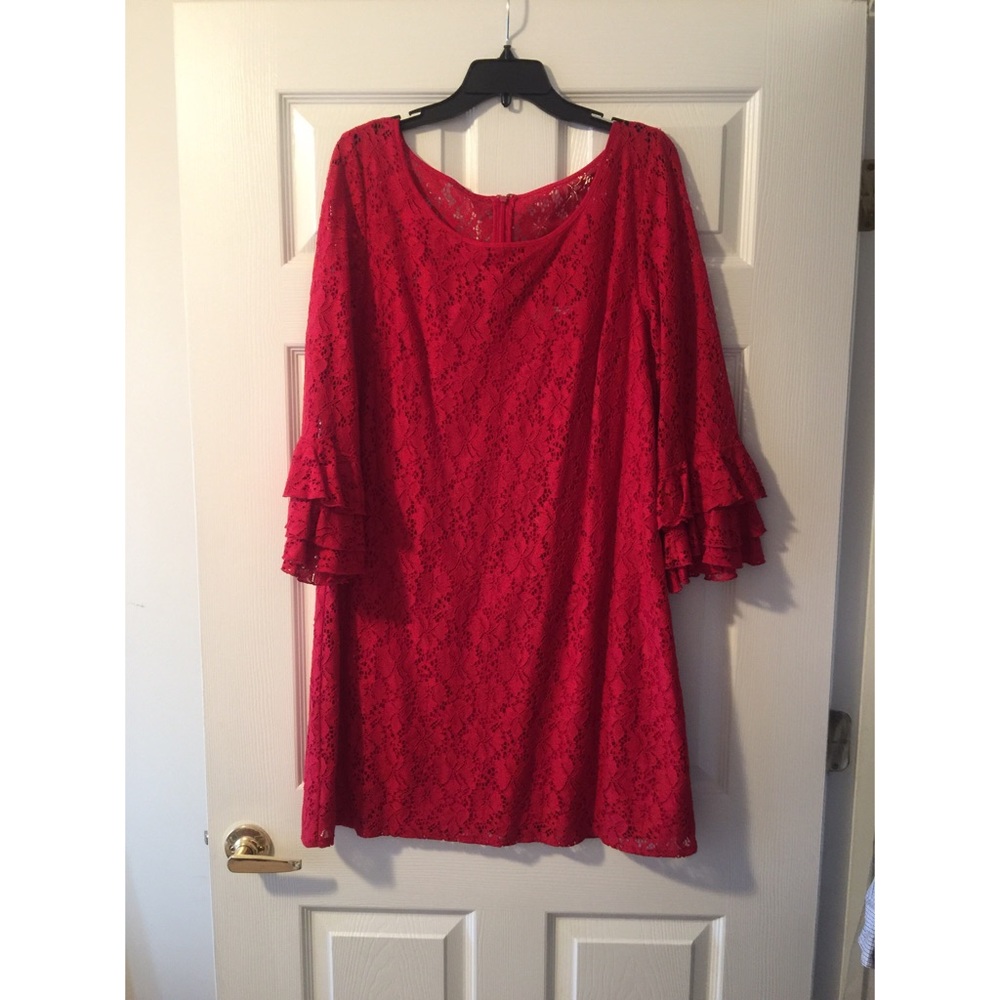 XL lace dress