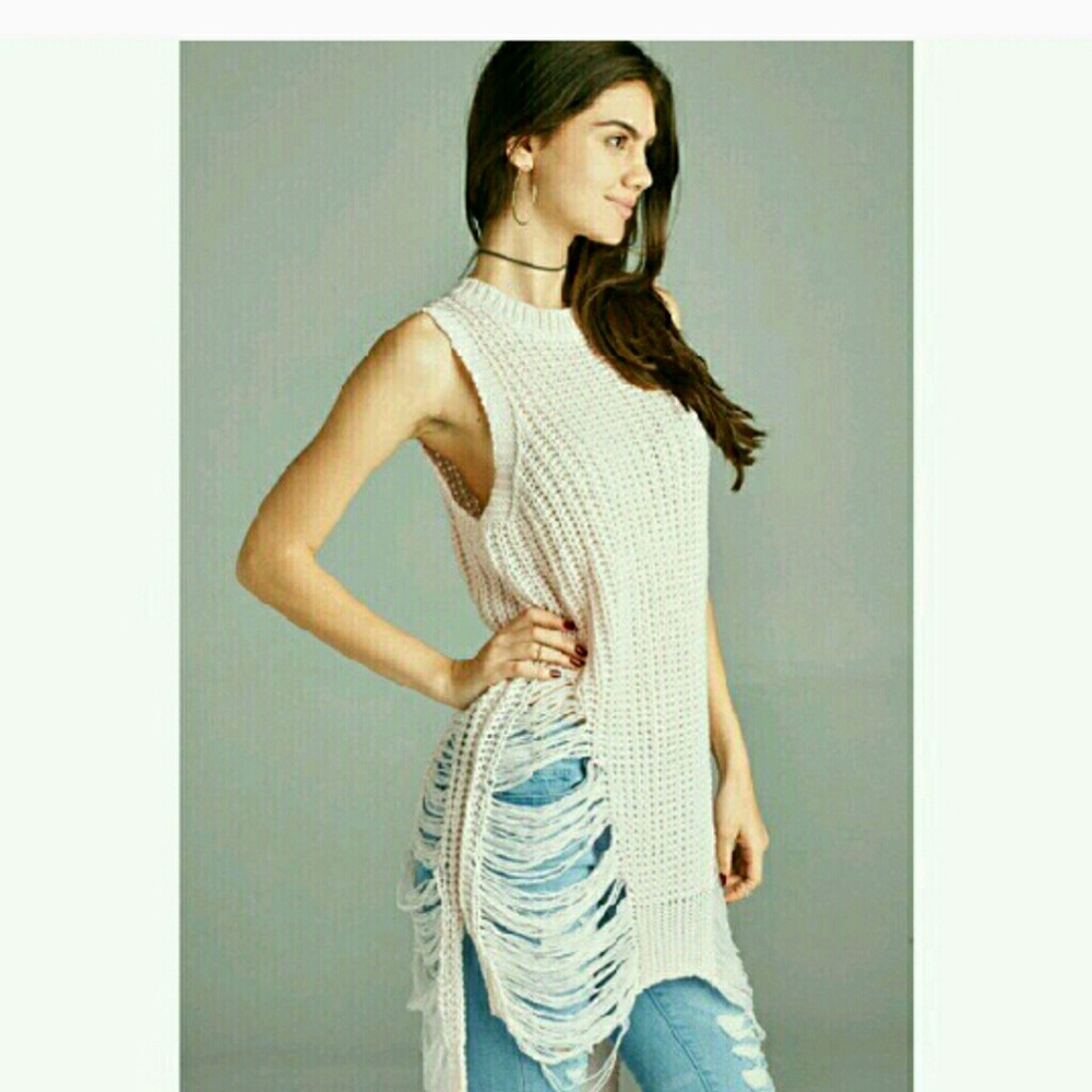 Chunky Distressed Sweater 2 4 $20