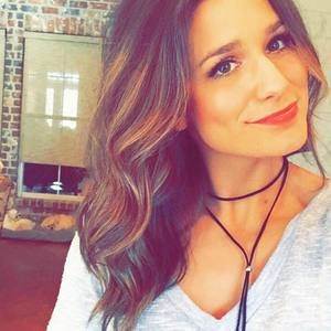 Meet your Posher, Renee' francis