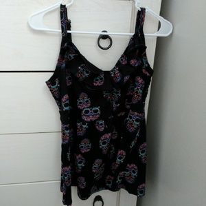 Skull pattern tank top
