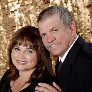 Meet your Posher, Lorie